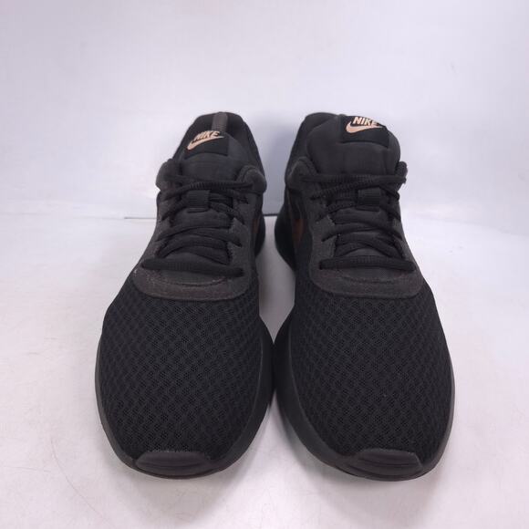 Nike Tanjun Athletic Lace Up Running Shoe Womens Size 9.5 812655-005 Black - Picture 2 of 10